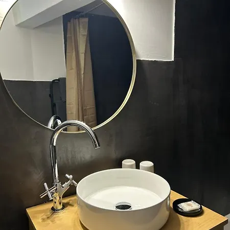 Отель La Claveliere *
